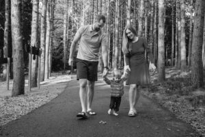 Family lifestyle session retzer nature center wisconsin krop kreative 04 min