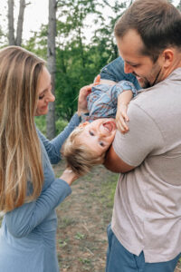 Family lifestyle session retzer nature center wisconsin krop kreative 35 min