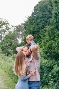 Family lifestyle session retzer nature center wisconsin krop kreative 46 min